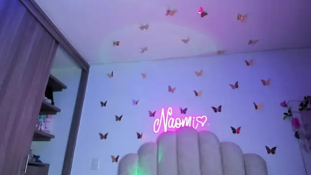 NaomiAsha online show from 4, 11, 2025