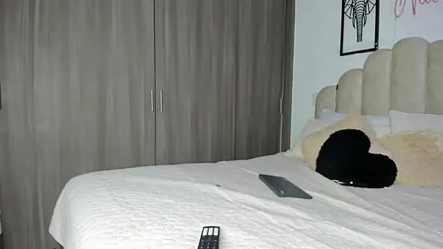 NaomiAsha online show from 22, 3, 2026