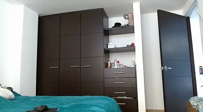 chicafitcaliente online show from 21, 3, 2025