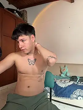 Snapshot of krizia7 chatting on 25, 3, 2026 krizia7 online show from 25, 3, 2026