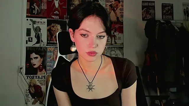 Niky  Jess online show from 5, 11, 2025