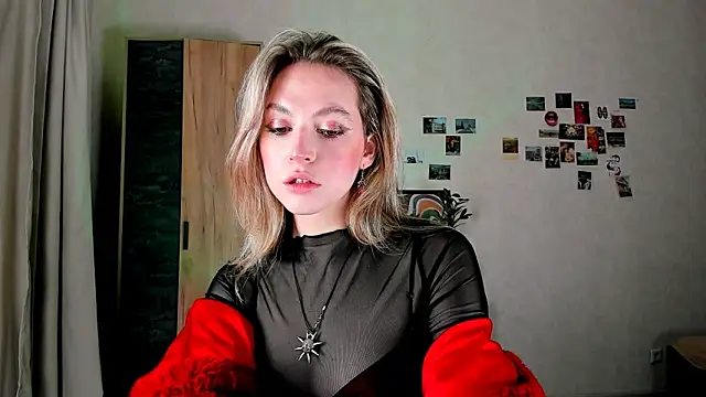 Niky  Jess online show from 19, 12, 2024