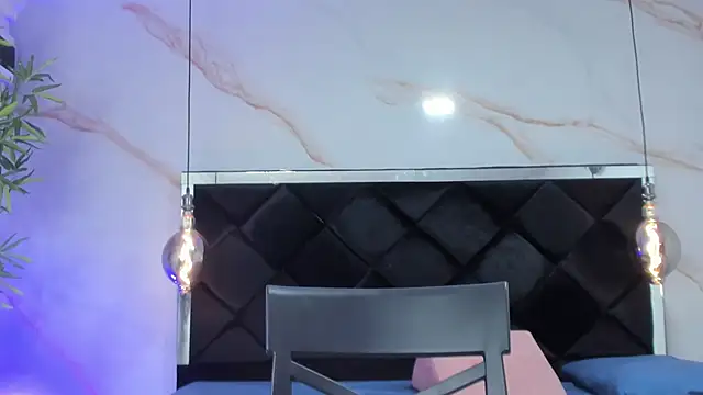 AngelaaCute  online show from 18, 10, 2025