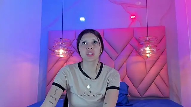 AngelaaCute  online show from 23, 7, 2026