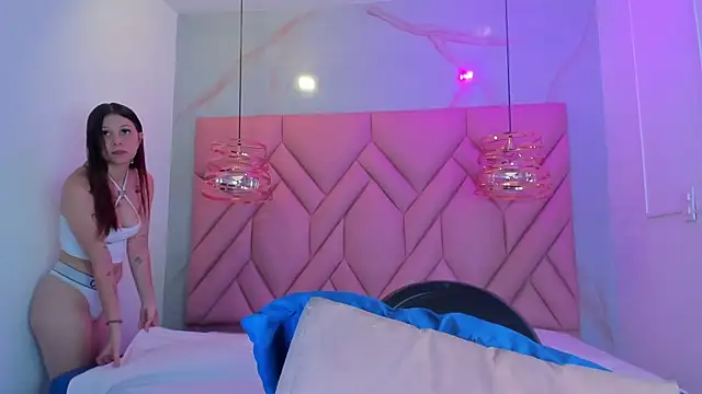 Snapshot of AngelaaCute_ chatting on 23, 4, 2026 AngelaaCute online show from 23, 4, 2026