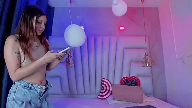 AngelaaCute  online show from 14, 2, 2026