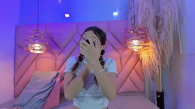 AngelaaCute  online show from 19, 3, 2025