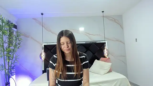 AngelaaCute  online show from 15, 11, 2025