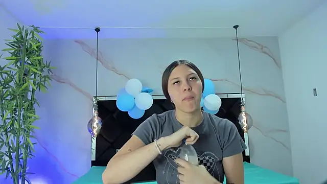 AngelaaCute  online show from 29, 9, 2025