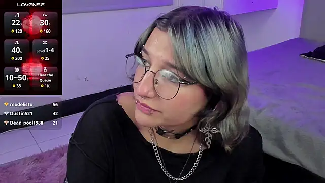 SukiFuyu  online show from 19, 3, 2025