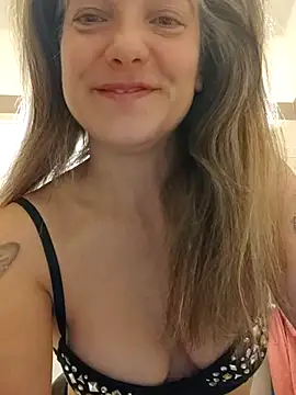 Dark Angel 22 online show from 27, 10, 2025