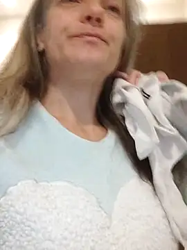 Dark Angel 22 online show from 11, 11, 2025