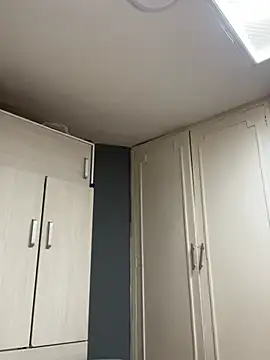 Taniabonet online show from 18, 4, 2026