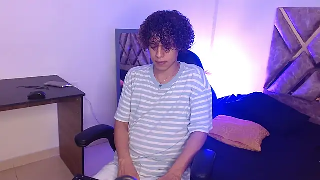 nickolas moon online show from 21, 3, 2025