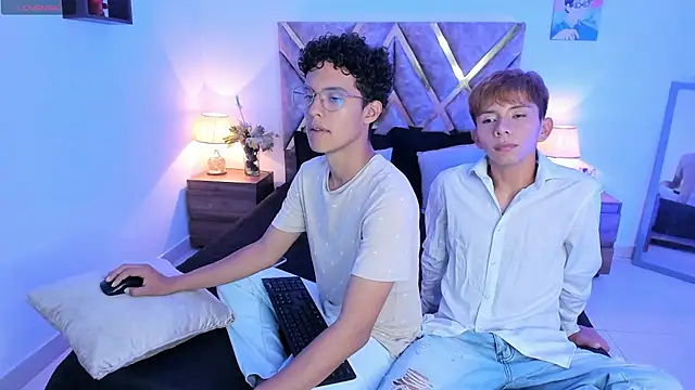 nickolas moon online show from 10, 11, 2025