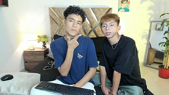 nickolas moon online show from 28, 11, 2025