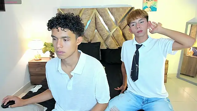 nickolas moon online show from 1, 12, 2025