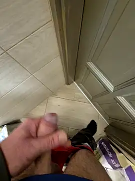 kisbiro77777 online show from 22, 11, 2025