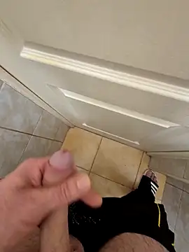 kisbiro77777 online show from 19, 10, 2025