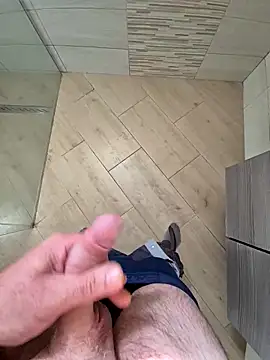 kisbiro77777 online show from 16, 9, 2025