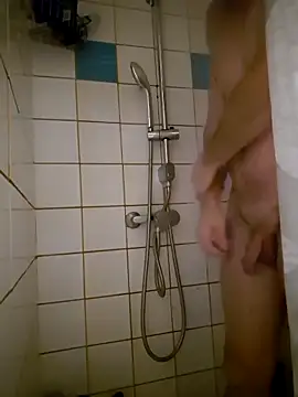 kisbiro77777 online show from 18, 2, 2026