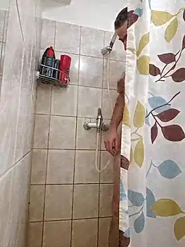 kisbiro77777 online show from 5, 12, 2025