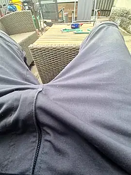 kisbiro77777 online show from 27, 9, 2025