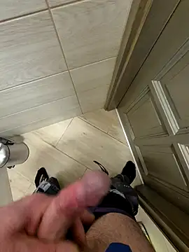 kisbiro77777 online show from 5, 4, 2026