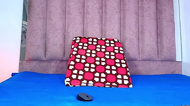 anisha x online show from 17, 10, 2025