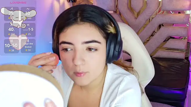 meraki fraise online show from 10, 10, 2025