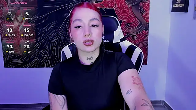 Snapshot of annika_taylor chatting on 14, 5, 2026 annika taylor online show from 14, 5, 2026