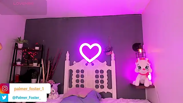 Snapshot of Palmer-Foster chatting on 7, 10, 2025 Palmer-Foster online show from 7, 10, 2025