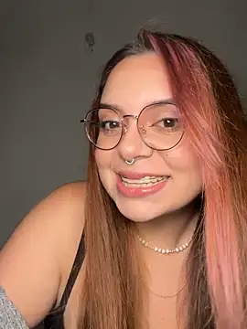 NatyOlson online show from 10, 9, 2025