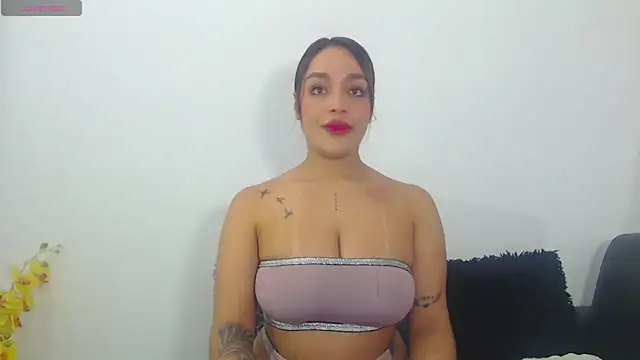 RenataBrown online show from 25, 4, 2026