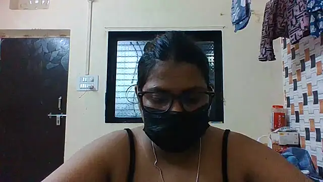 Snapshot of Hotmilfxox chatting on 18, 6, 2026 Hotmilfxox online show from 18, 6, 2026