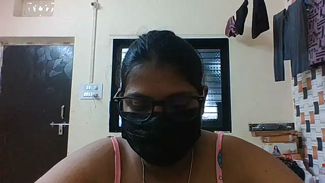 Snapshot of Hotmilfxox chatting on 2, 6, 2026 Hotmilfxox online show from 2, 6, 2026