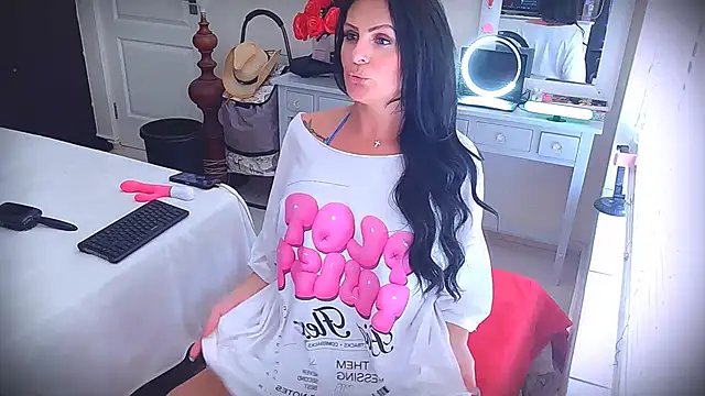 Luscious angell online show from 4, 2, 2025