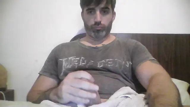 ozzypsico13 online show from 10, 4, 2026