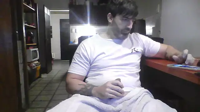 ozzypsico13 online show from 2, 6, 2026