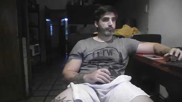 ozzypsico13 online show from 17, 4, 2026