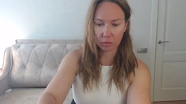 Magic Mary ass online show from 19, 7, 2026