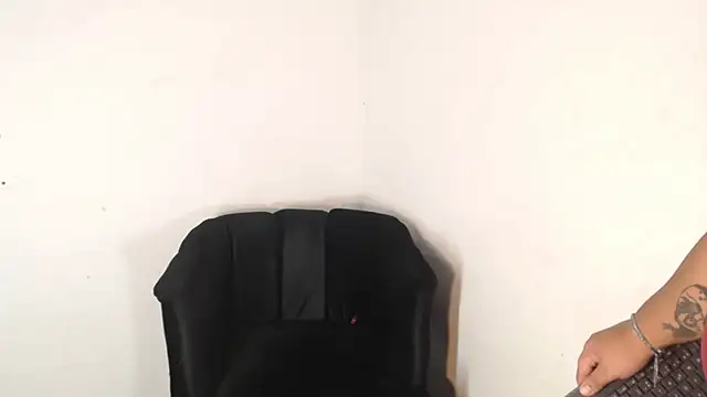 Tasha Sant online show from 16, 2, 2025