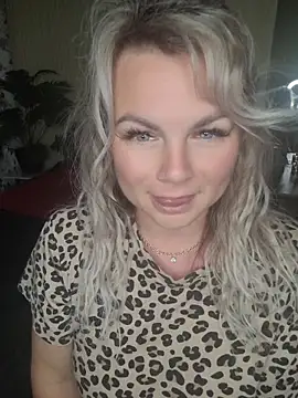 candy queeen online show from 24, 5, 2026