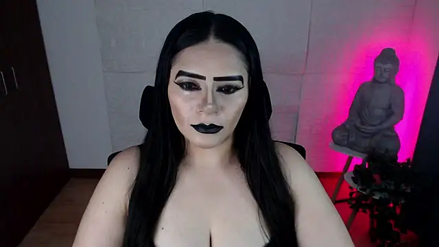 GODDESS EVANS online show from 19, 9, 2025