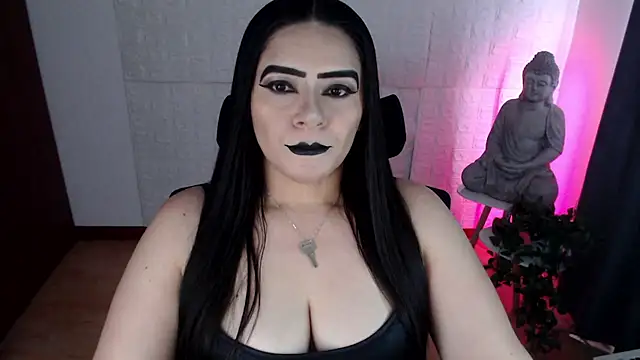 GODDESS EVANS online show from 18, 9, 2025