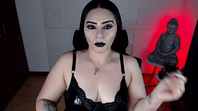 GODDESS EVANS online show from 23, 9, 2025