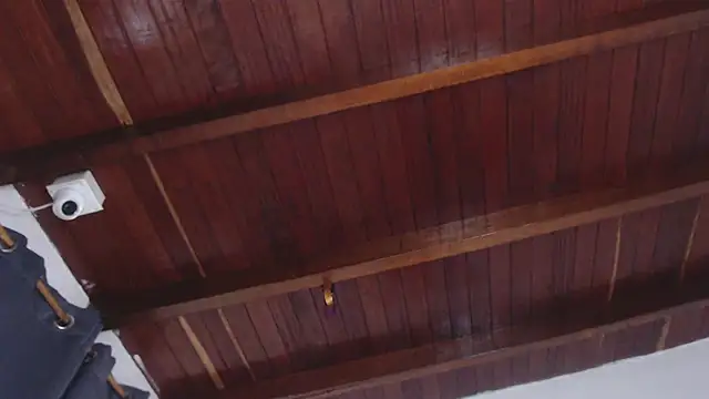 Amara Red online show from 10, 10, 2025