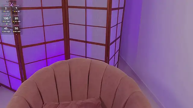 small emilie online show from 7, 12, 2024