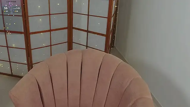 small emilie online show from 18, 12, 2024