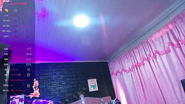 loren tits24 online show from 26, 10, 2025